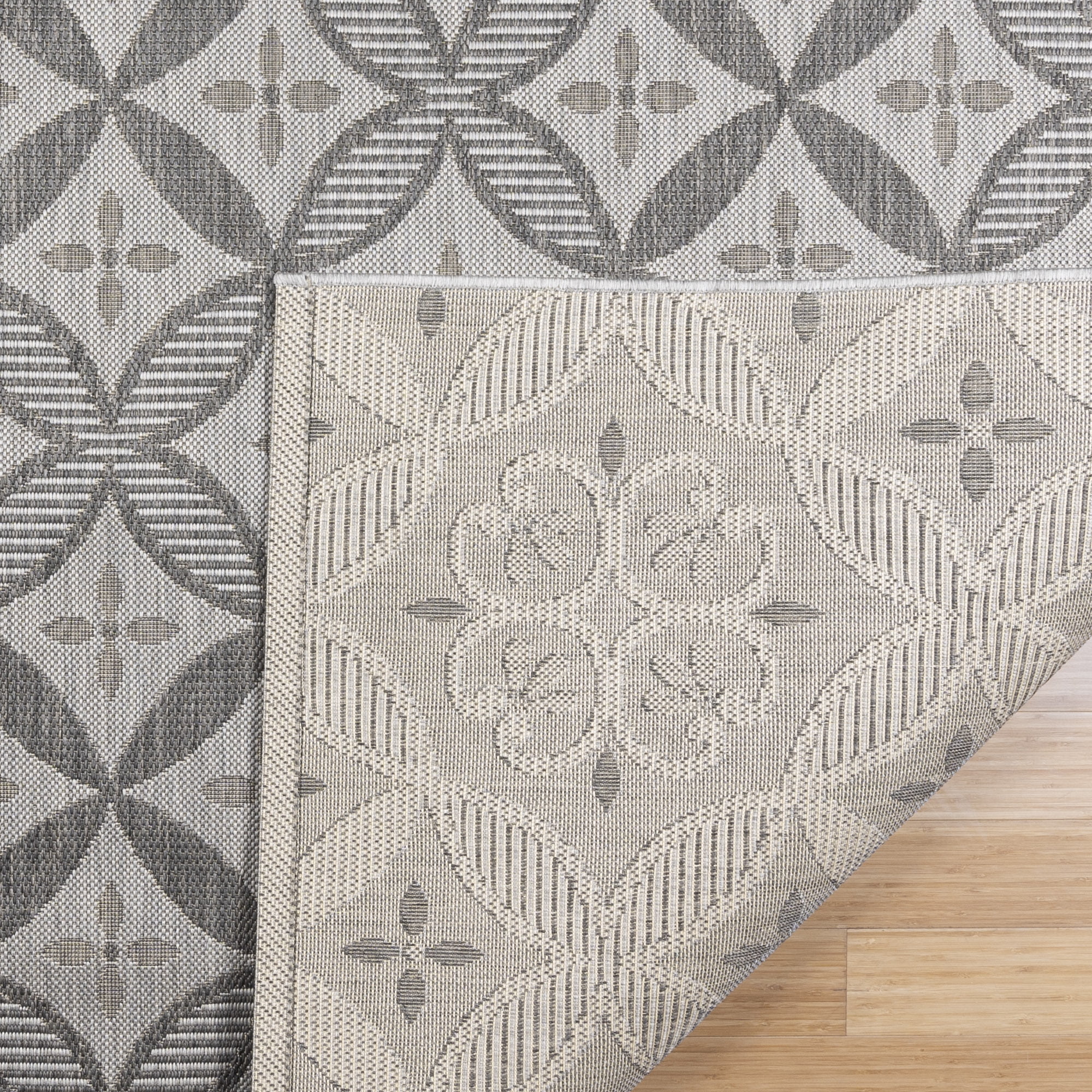 Gertmenian Paseo Niala Transitional Floral Ash/Steel Indoor Area Rug, 6x9
