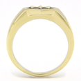 thumbnail image 2 of Anillo Color Oro Para Hombres de Acero Inoxidable Escudo de Cruz, 2 of 5