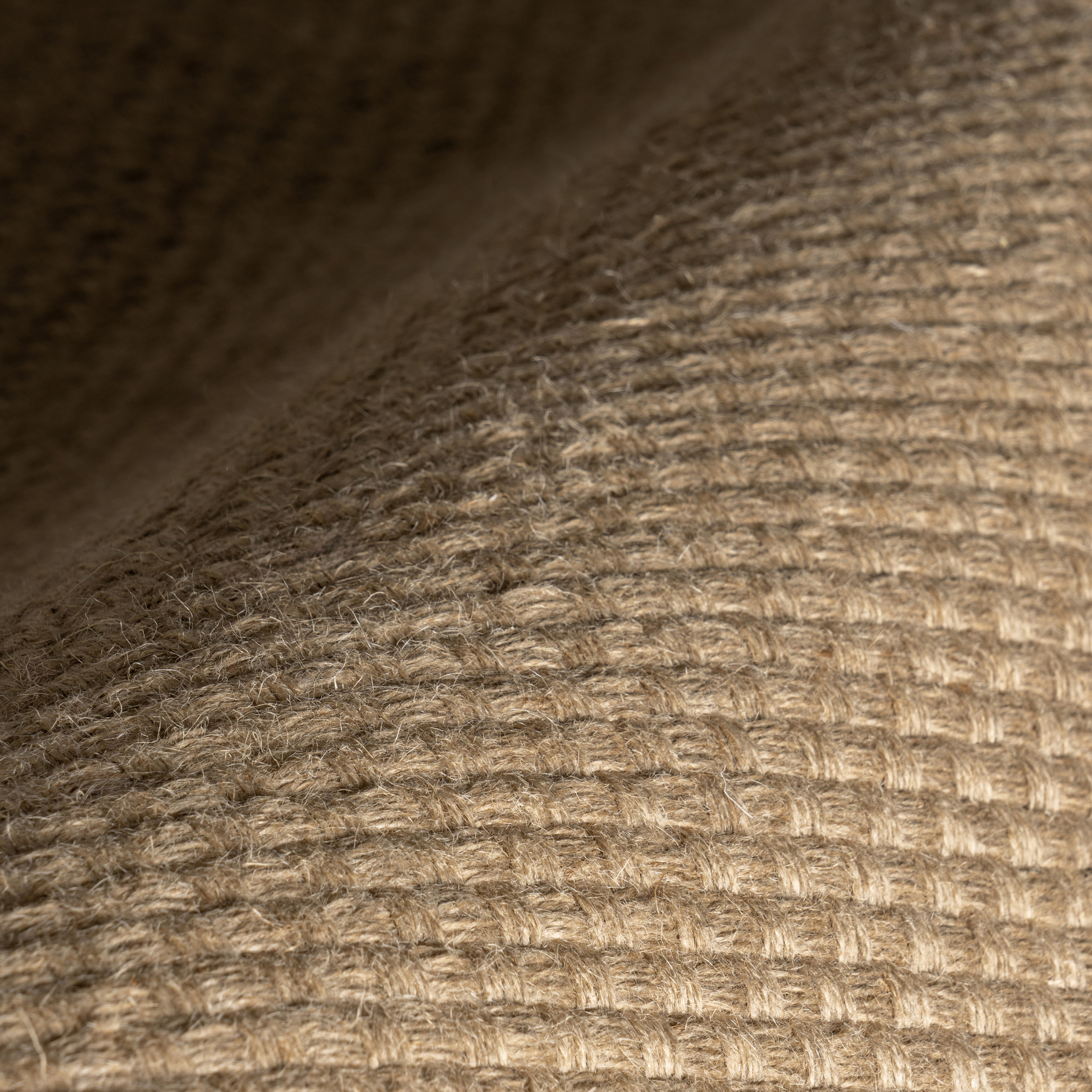 nuLOOM Ainara Solid Handmade Jute Area Rug, 6' x 9',  Natural