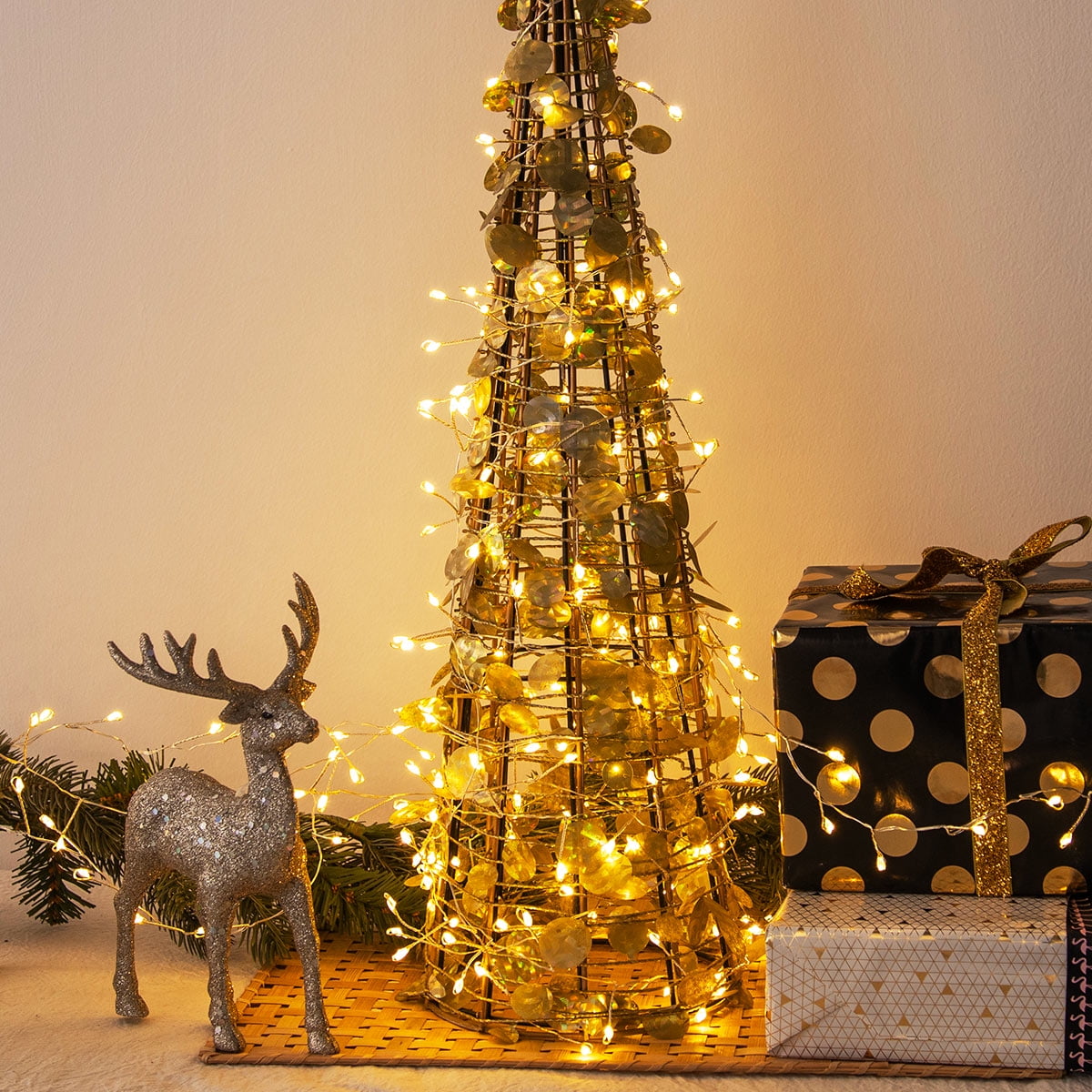 RESNICE Cluster Fairy Lights 100FT Firecracker String Lights 1000 LED Warm White Plug in Indoor Silver Wire String Lights with Remote for Christmas Tree,Plant,Garden,Patio,Backyard