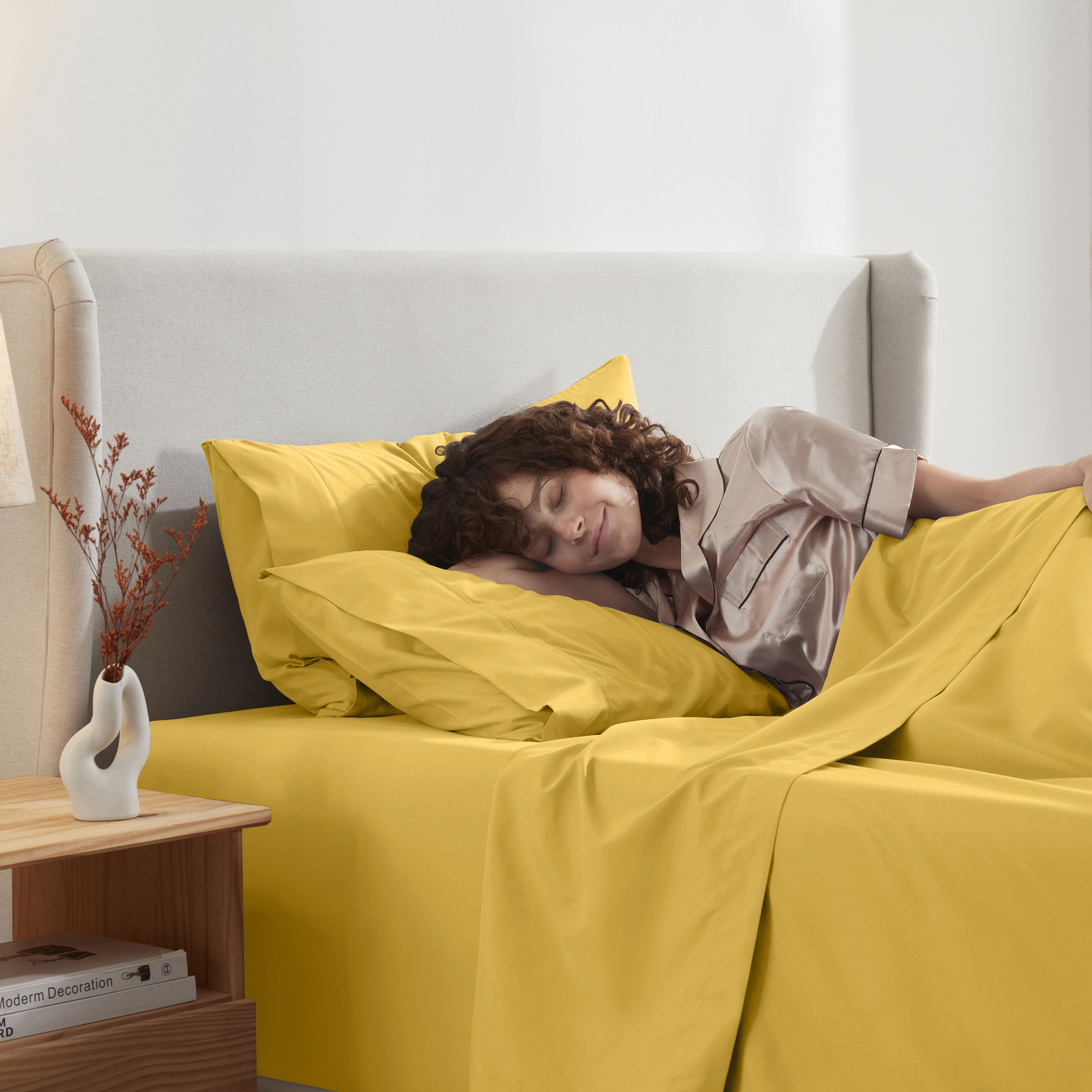 Lammaloe Split King Sheets Set, Hotel Style Deep Pocket 5 Piece Bed Sheets, Luxury Soft Microfiber Sheet Sets, Yellow