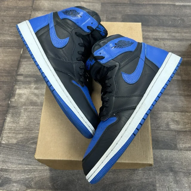 Size 10.5 - Jo r-dan 1 Retro OG High Royal 2017 (USED, no box)