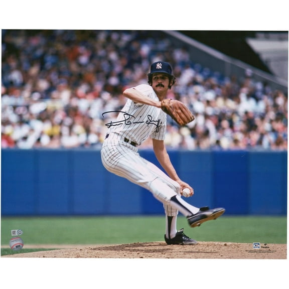 Ron Guidry New York Yankees Autographed 16" x 20" Pitching Photograph - Fanatics Authentic Certified