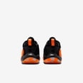 thumbnail image 6 of Nike Unisex Kids IsoFly Little Kid/Big Kid Black/Ghost/Total Orange/Bright Citrus 5 Medium Big Kid, 6 of 6