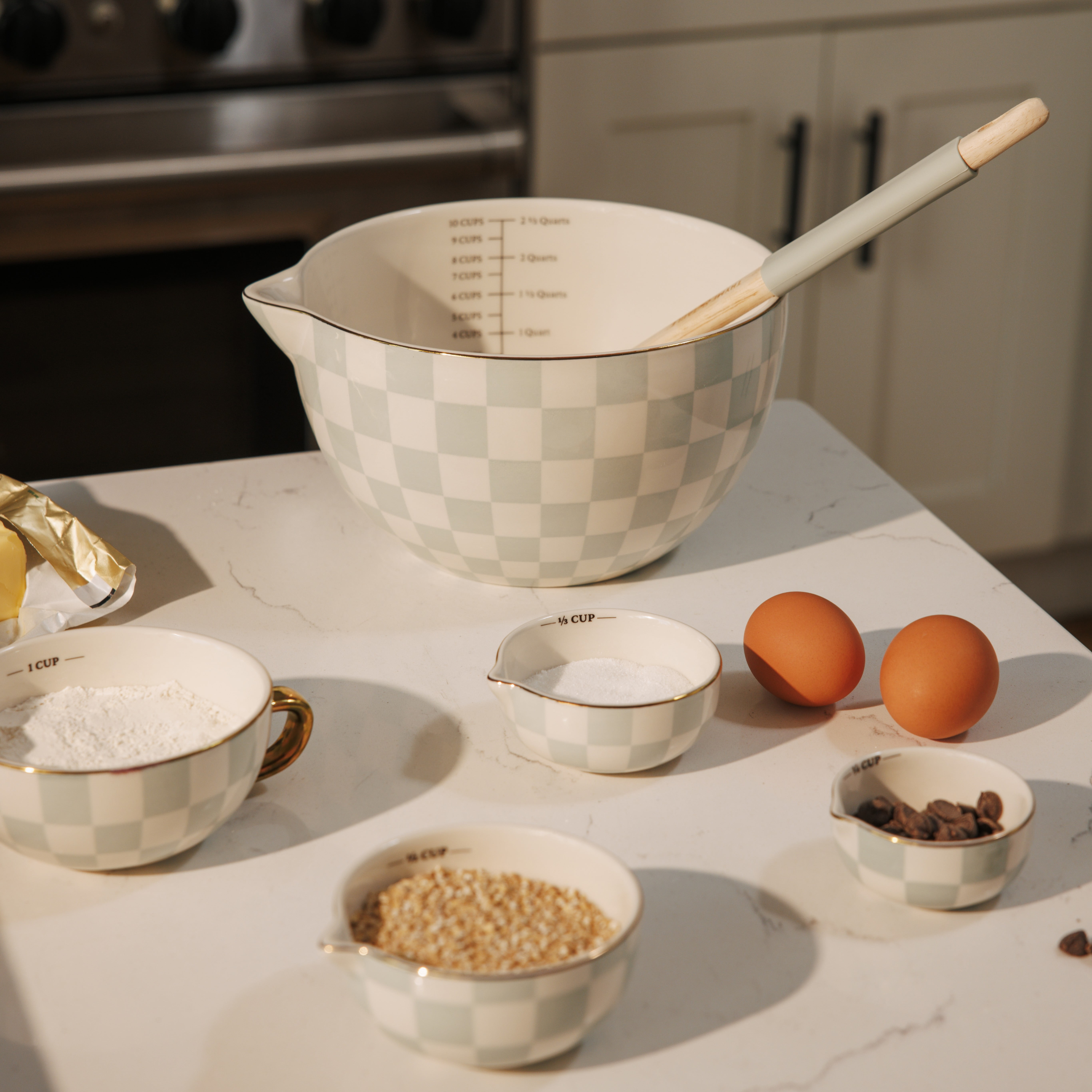 Thyme & Table 5-Piece Ceramic Mixing Bowl and Measuring Set - Mint Checkered