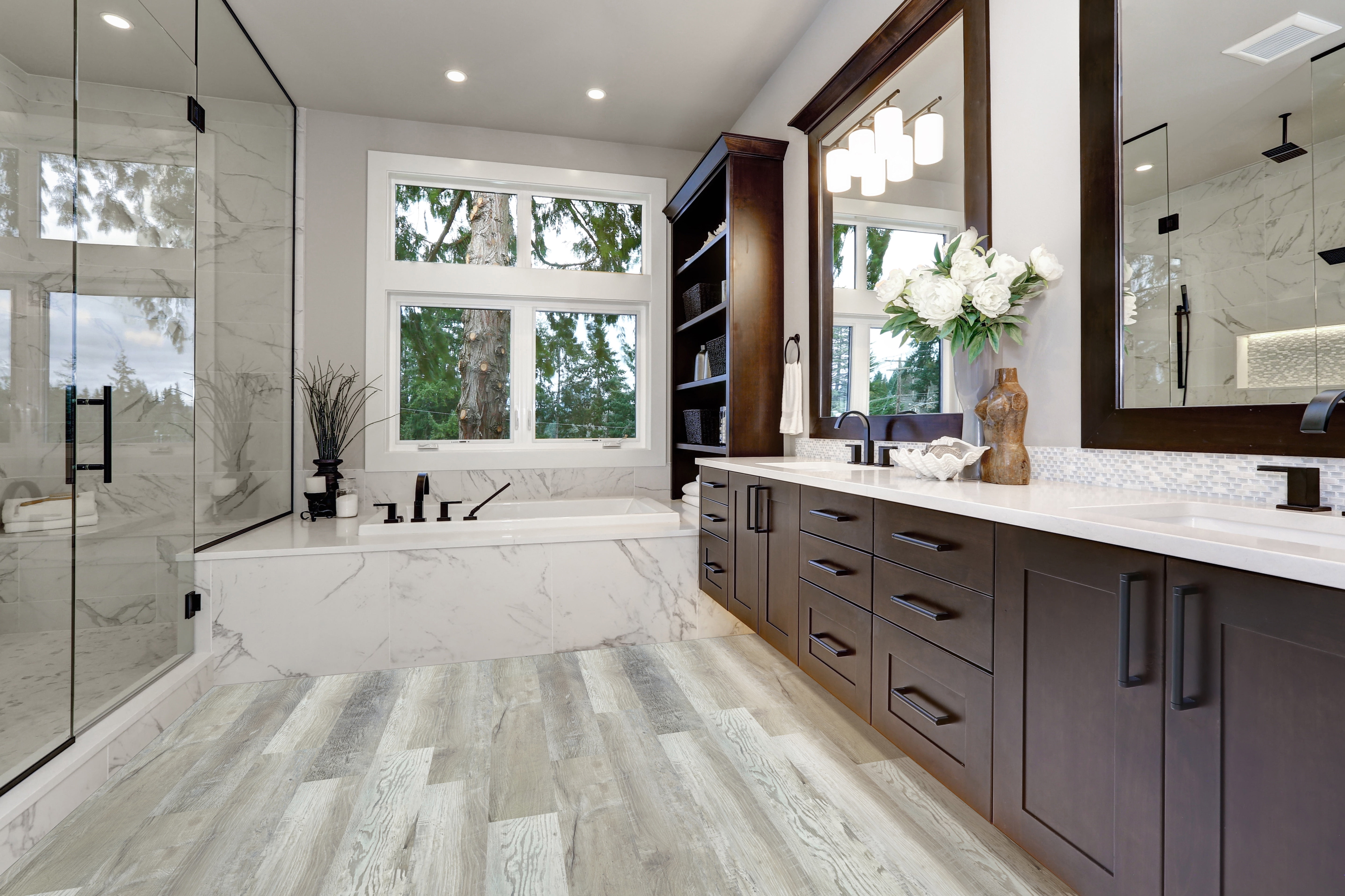 Aldhurst Heathered Barnwood 6 in. x 36 in. Rigid Core Vinyl Plank Flooring 8 Pk (11.98 Sq.ft./Case)