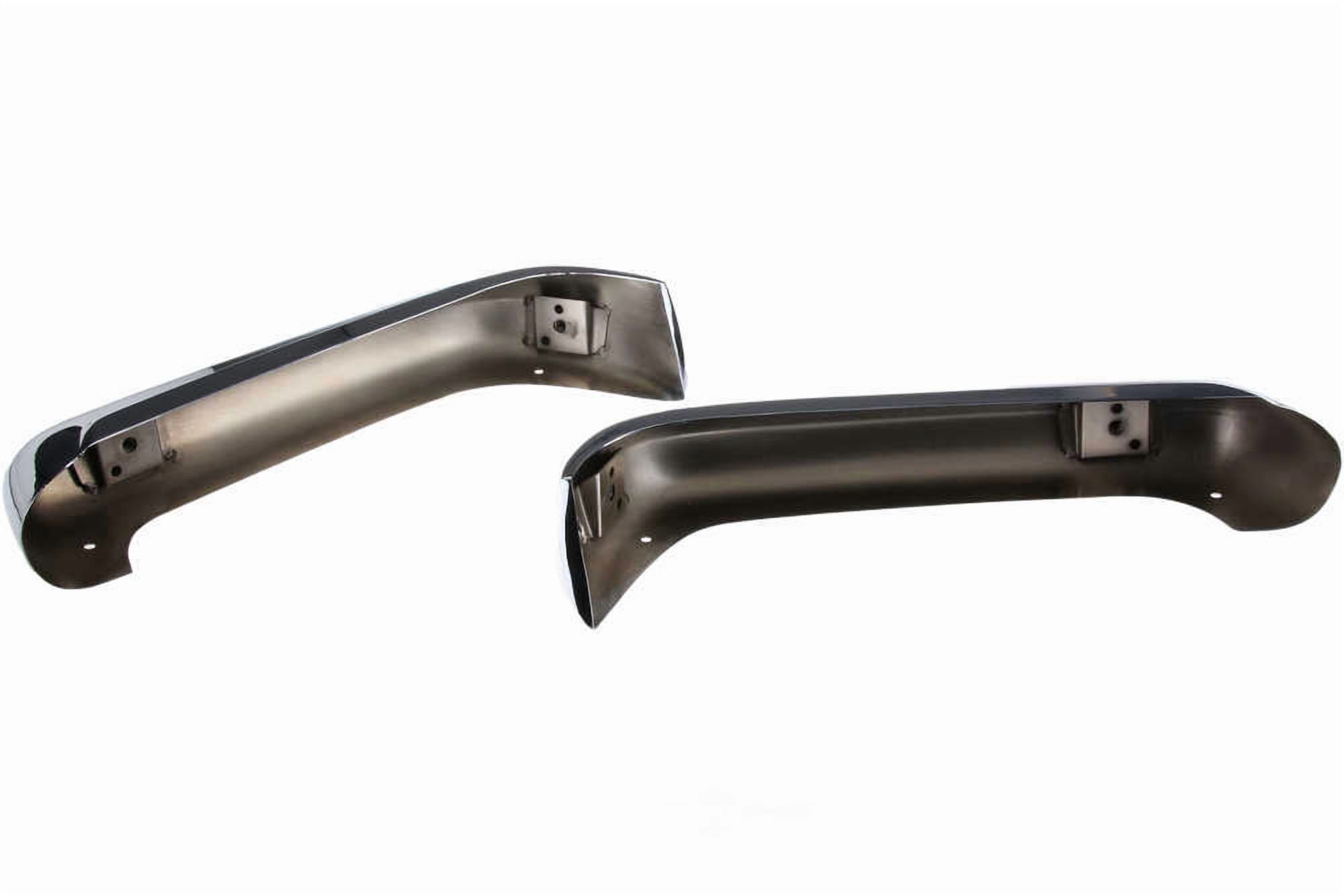URO Parts URO-007087 Bumper Set