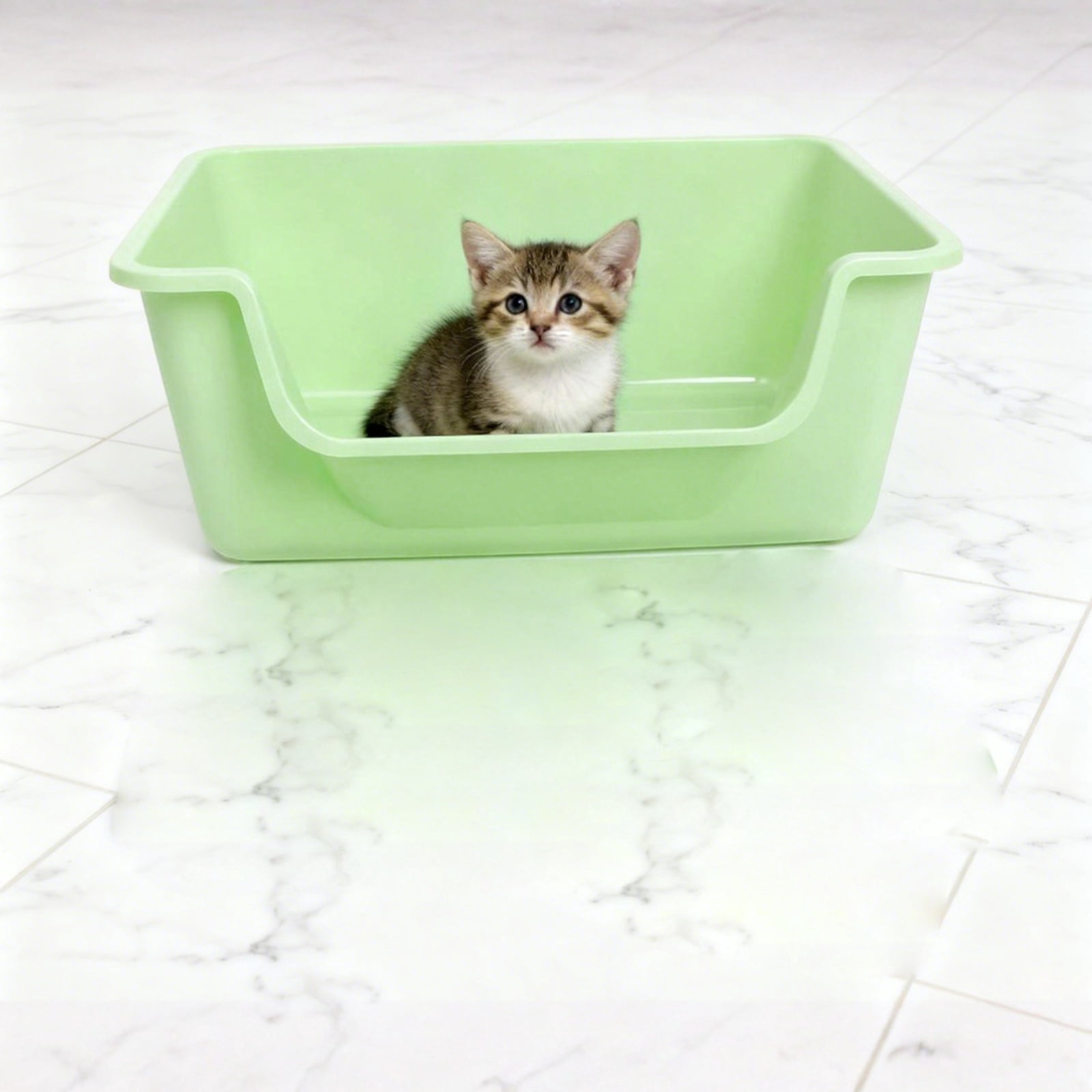 Jumbo Cat Litter Box Semi Enclosed Toilet for Large Cats High Sided Pan with Anti Splash Design and Extra Large Capacity for Easy Maintenance 20x4x4 Inch