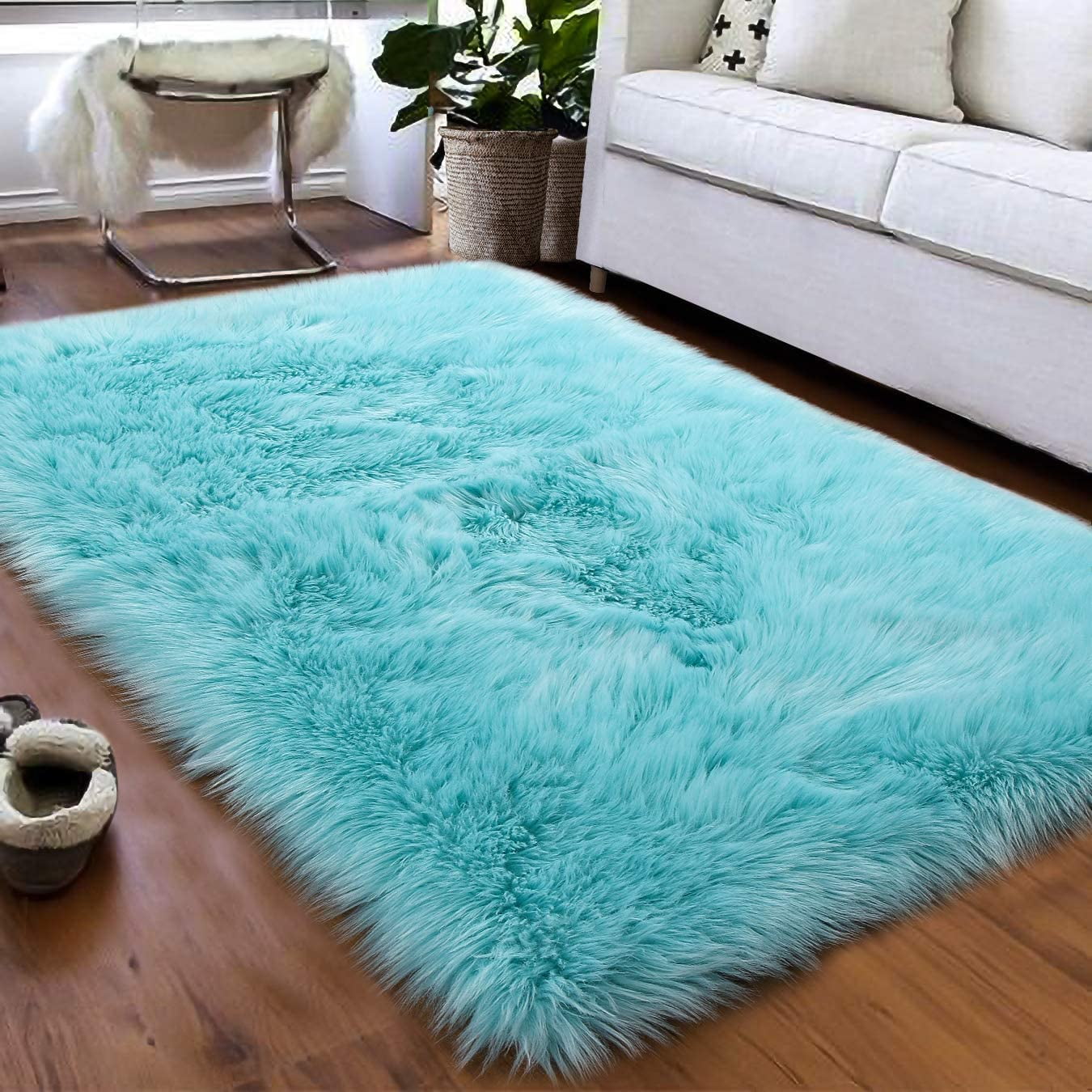 Junovo Luxury Fluffy Area Rugs Furry Rug for Bedroom Faux Fur Sheepskin
