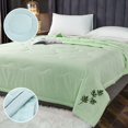 thumbnail image 4 of Mugwort Summer Quilt Mosquito Repellent Blanket Cool Breathable Lightweight Air Conditioner Blanket Machine Washable for Bed,Green, 4 of 5