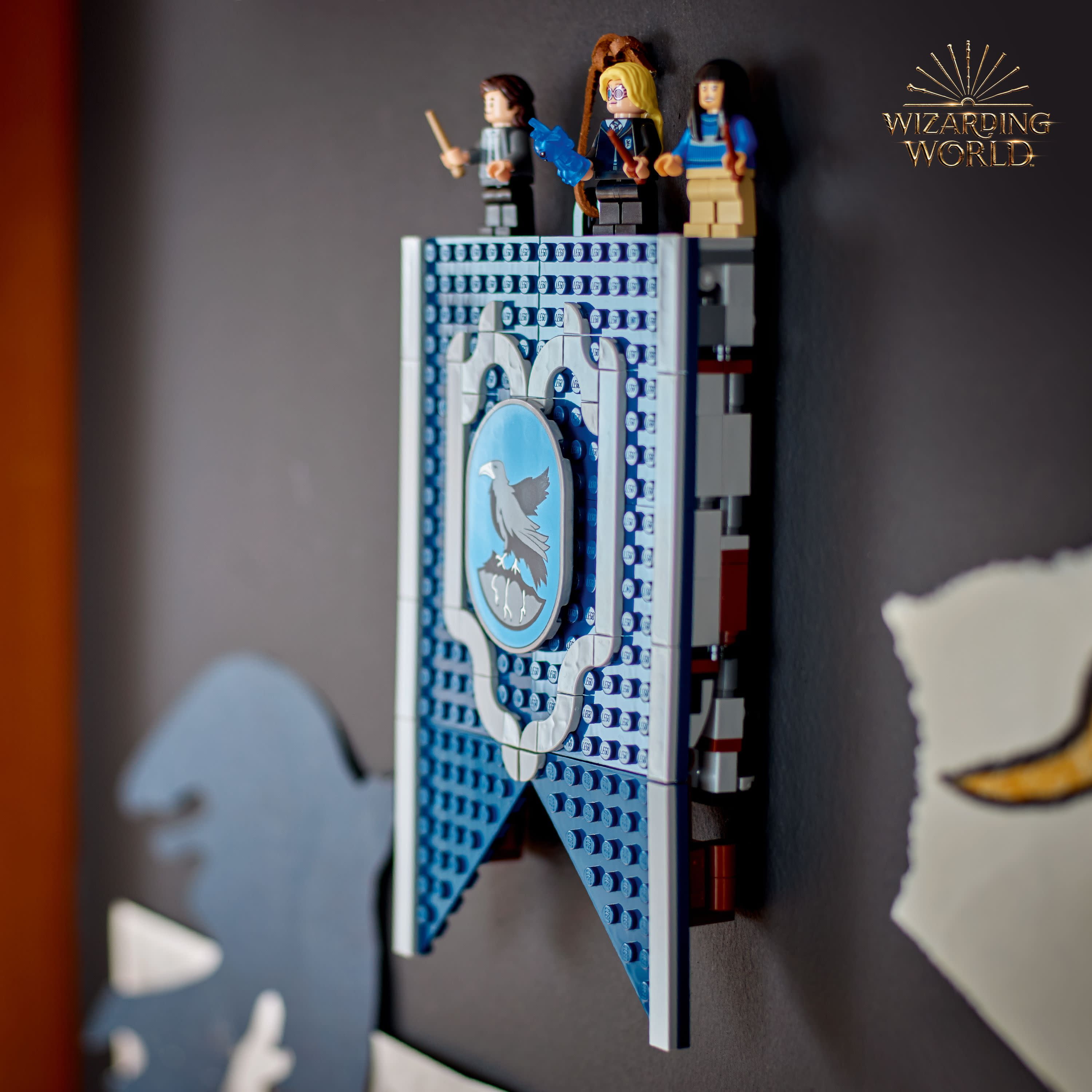 Lego Harry Potter Ravenclaw House Banner 2in1 Toy 76411 : Target