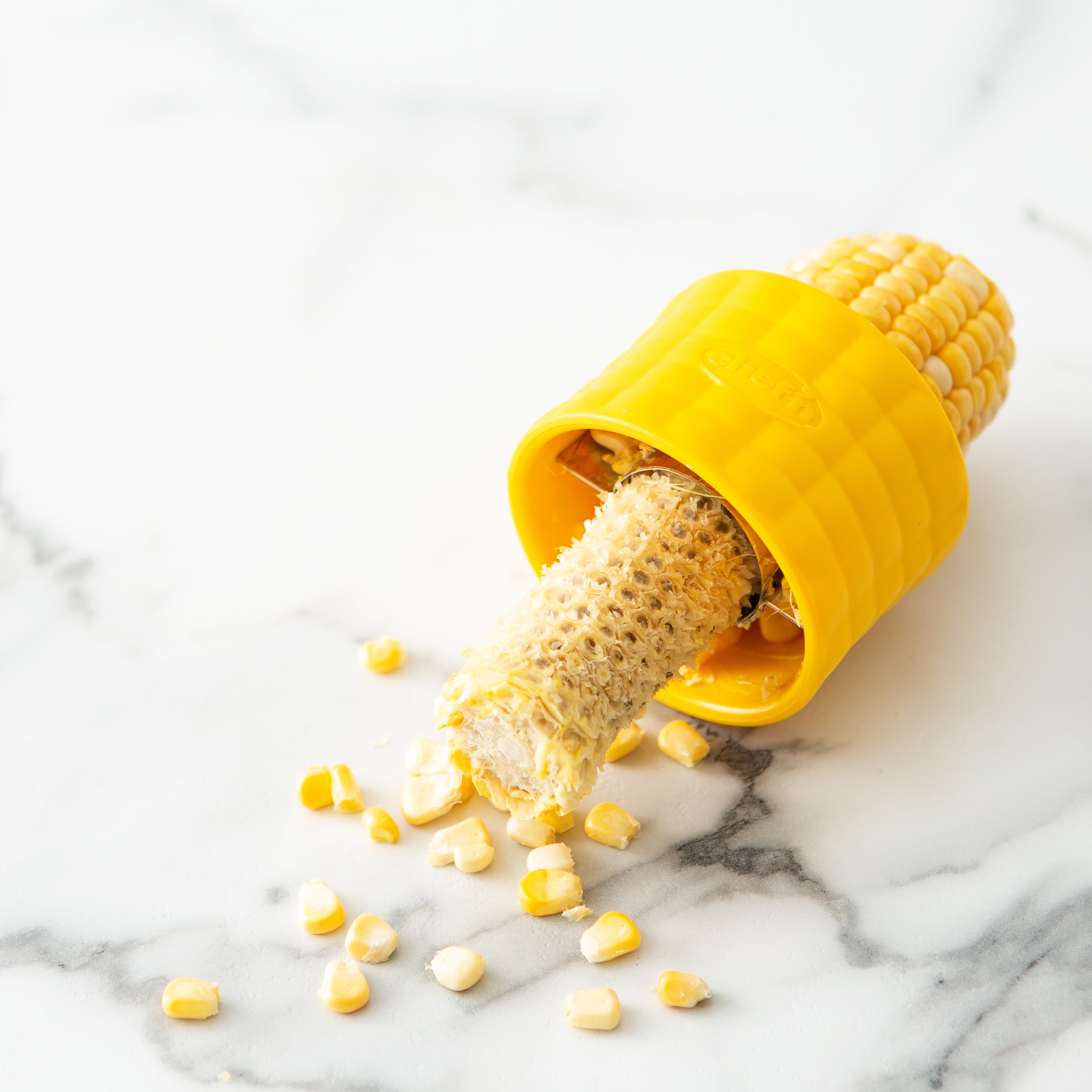 Chef/'n Cob Corn Stripper Yellow Safely strip entire ear of corn #102-812-017