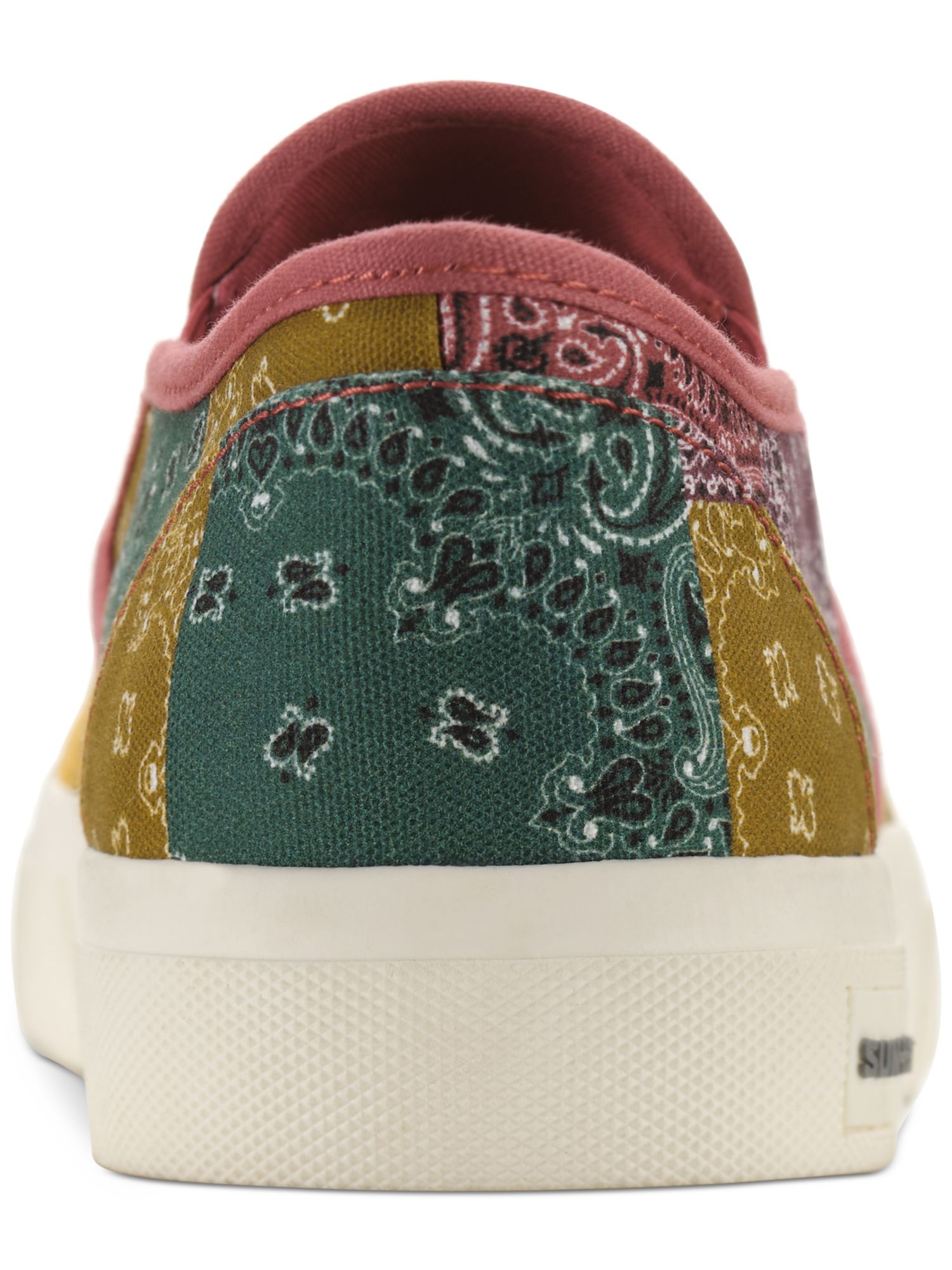 SUN + STONE Men\'s Slip-On Sneakers Reins Bandana Print Brand New Amazon.com | SUN STONE Mens Turquoise Padded Breathable  main image 3