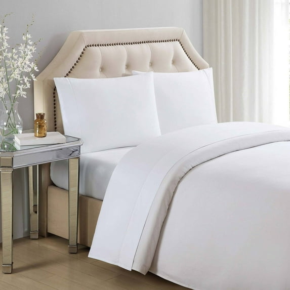 610 Thread Count Cotton Solid Bright White Pillowcases by Charisma