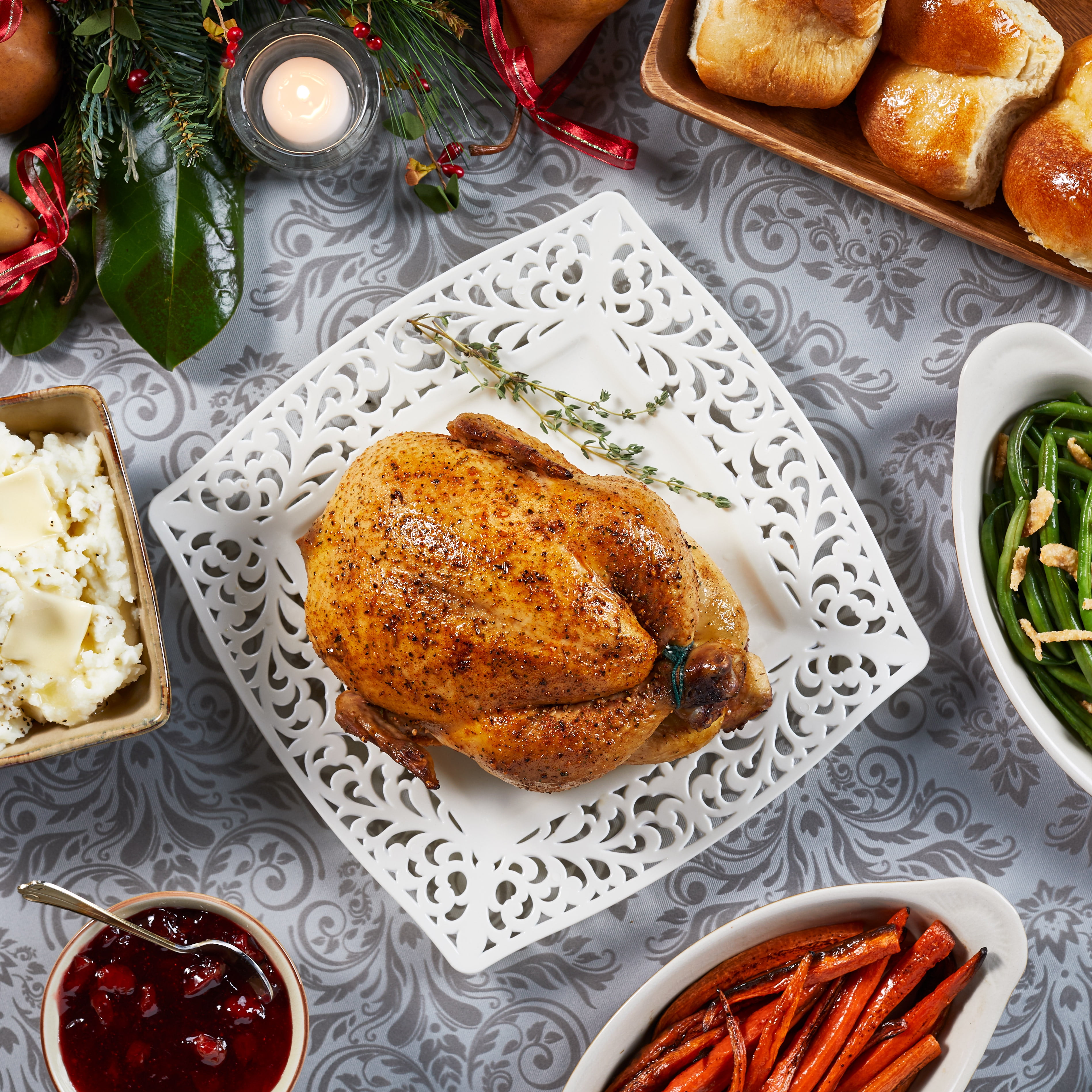 Freshness Guaranteed Traditional Rotisserie Chicken, 36 oz (Chilled)