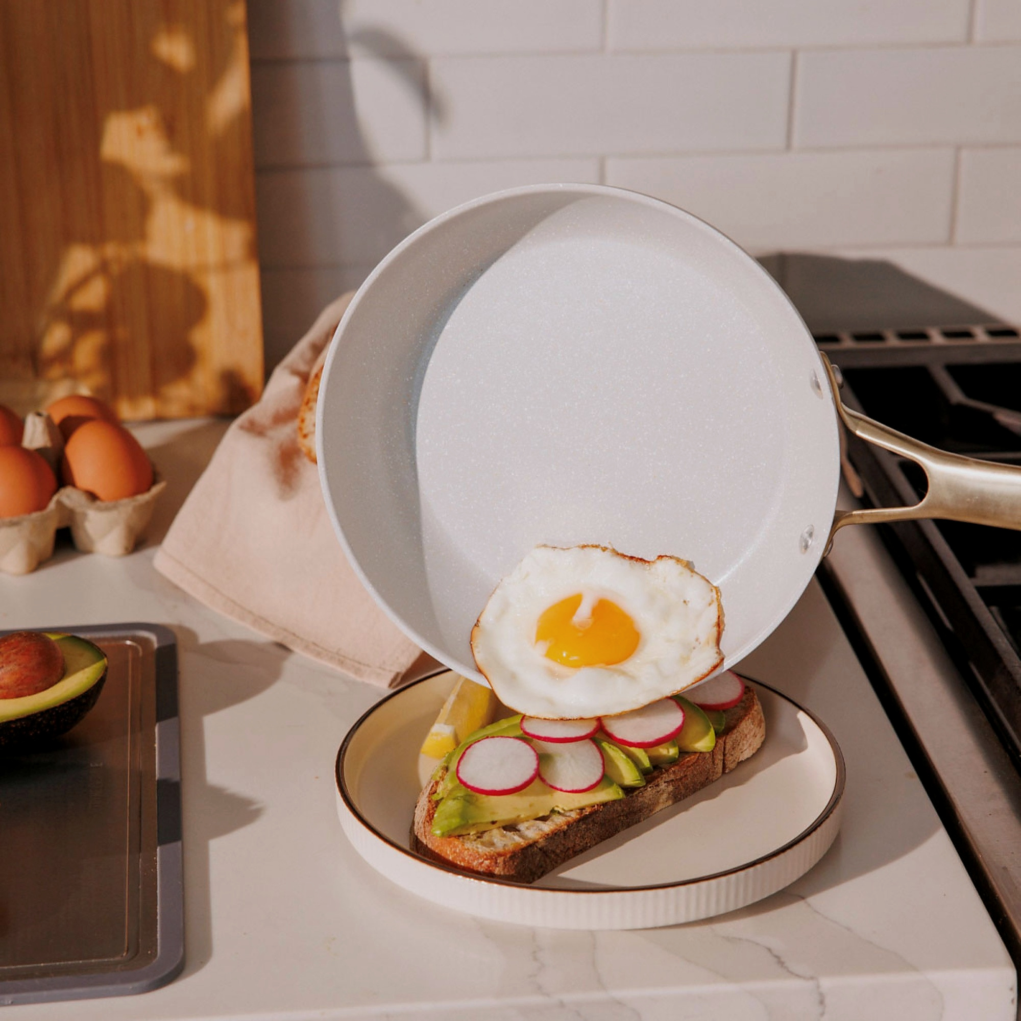 Thyme & Table 12" Ceramic Nonstick Ribbed Fry Pan, White & Gold photo 2