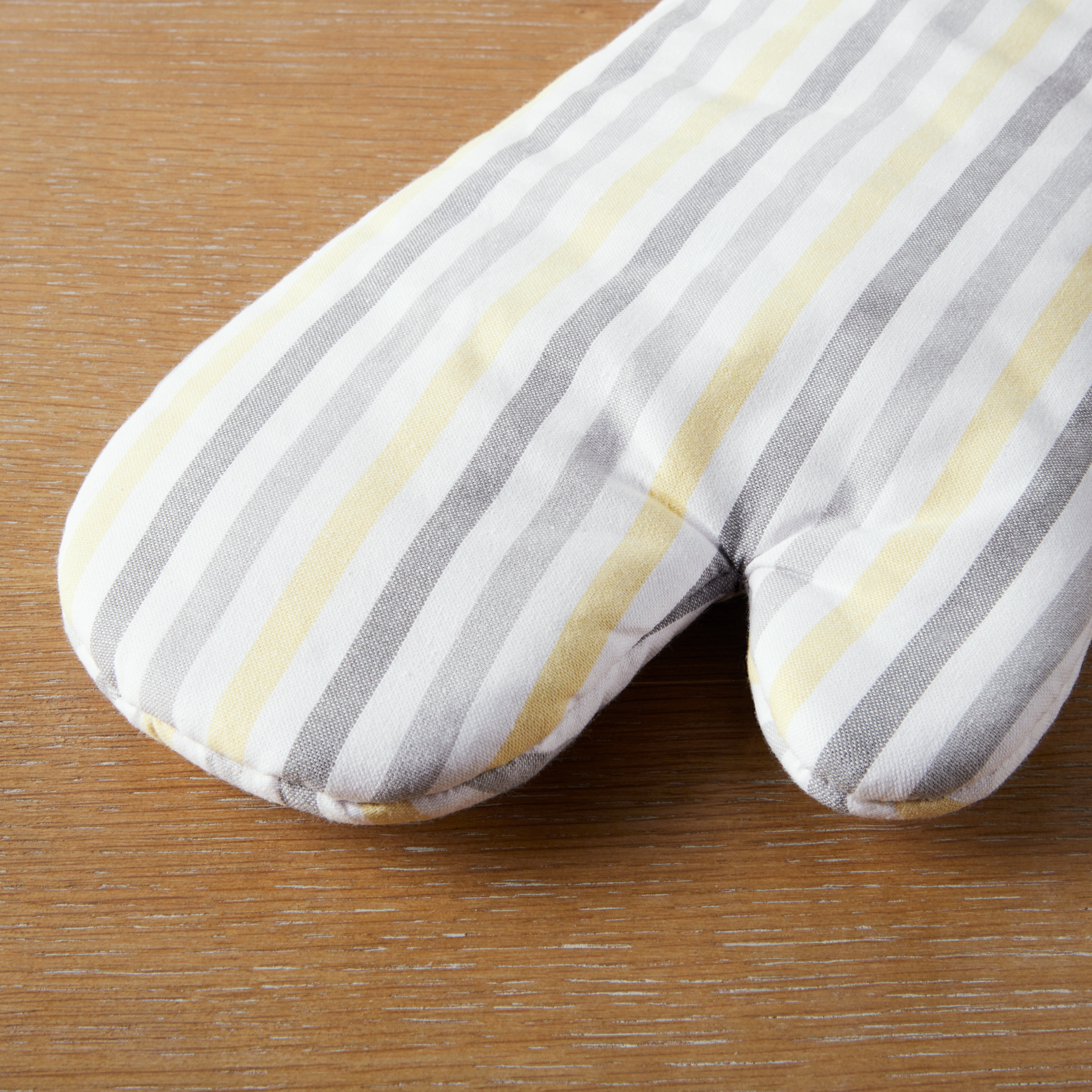 Martha Stewart Daisy Stripe Oven Mitt Set 2-Pack, Grey/Yellow, 7"x13"