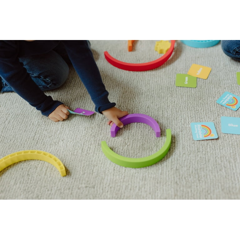 Amazon.com: Chuckle & Roar - Rainbow Stacker - Tactile