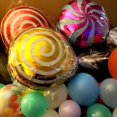 thumbnail image 5 of Set de globos GGDE con temática de caramelos en espiral para fiesta, 12 unidades, 5 of 5