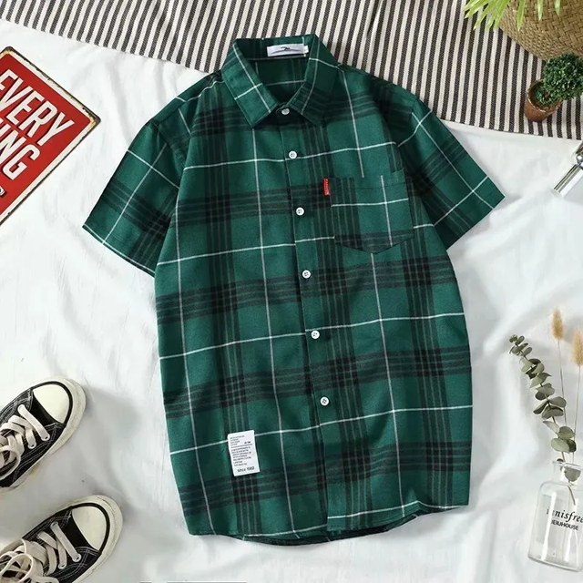 Camisa de verano a cuadros de manga corta, fina, holgada, versátil, informal, para hombre, moderna, coreana, para jóvenes, para playa, escena aplicable