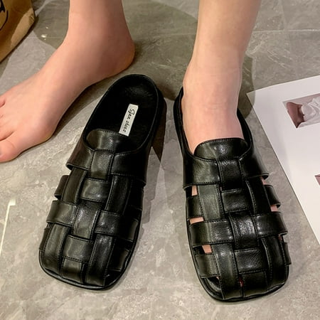 

Wavsuf Slippers for Women Hollow Out Beach Casual Summer Closed Toe Black Slippers Size 7.5