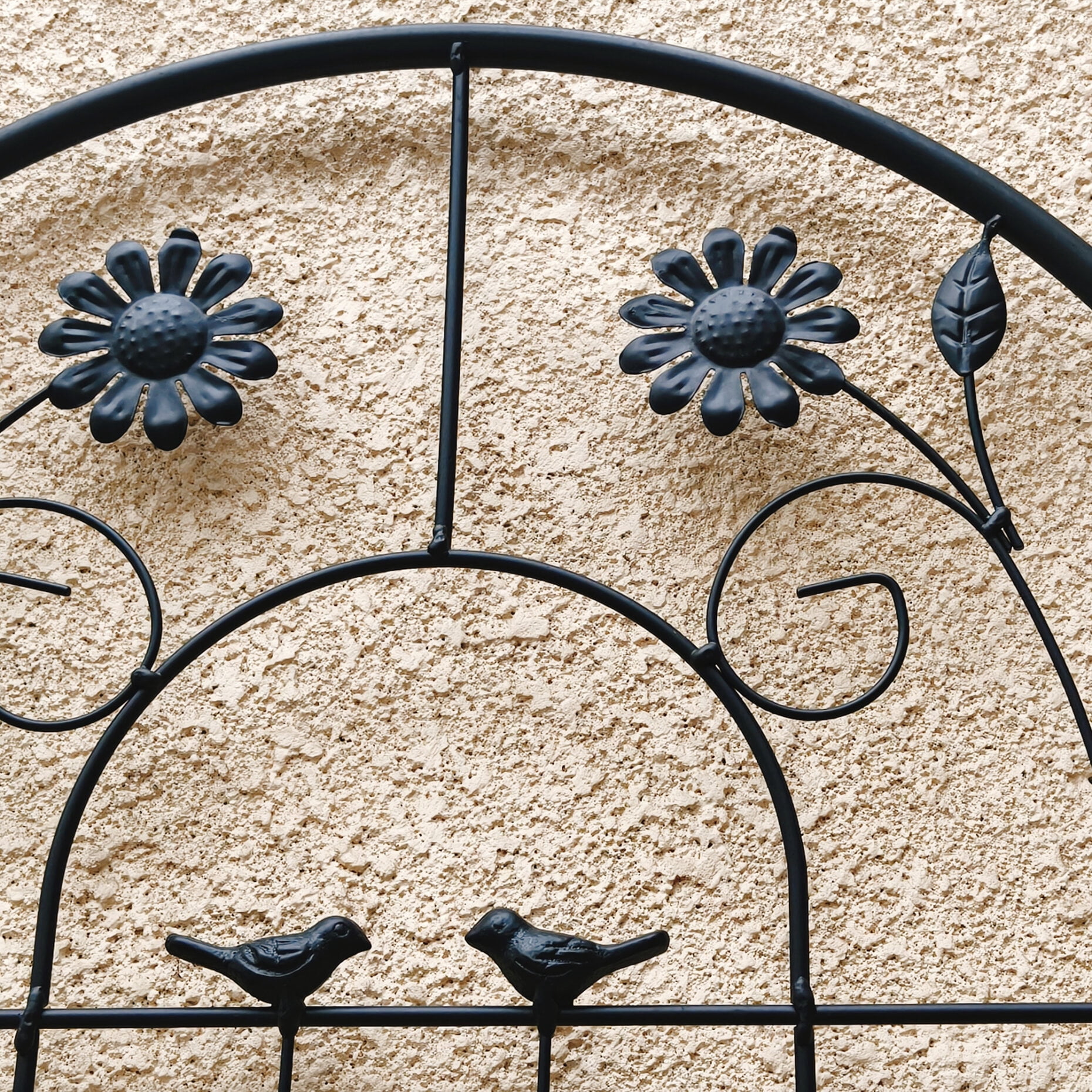 2 Pack Metal Garden Trellis 71" Tall Rustproof Outdoor Plant Support for Climbing Vines Roses Ivy Cucumbers Black Flower Grid with Easy Assembly
