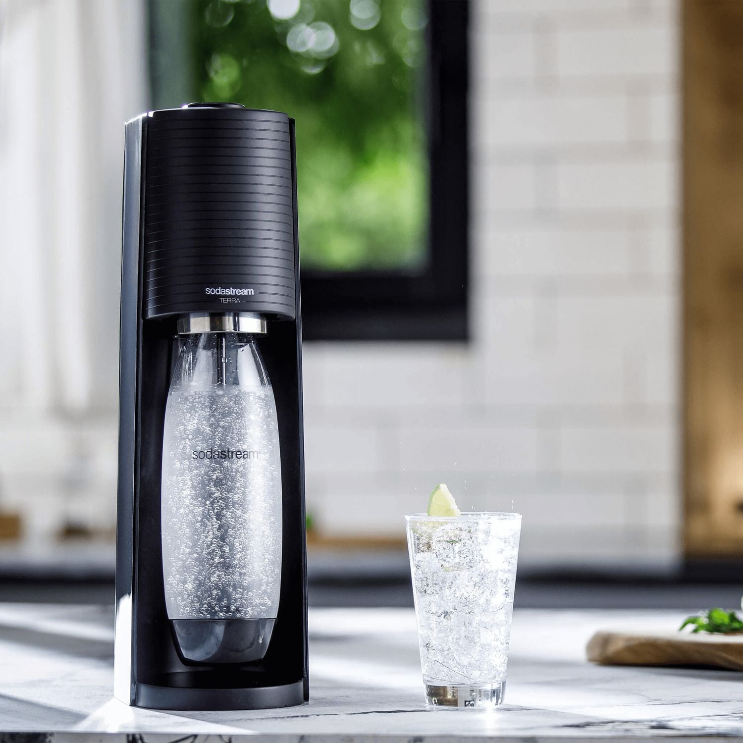 sodastream TERRA★ブラック★ SodaStream Terra Sparkling Water Maker, Cordless, Manual