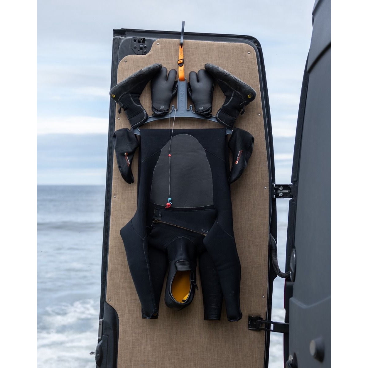 C-Monsta V2 Wetsuit Hanger