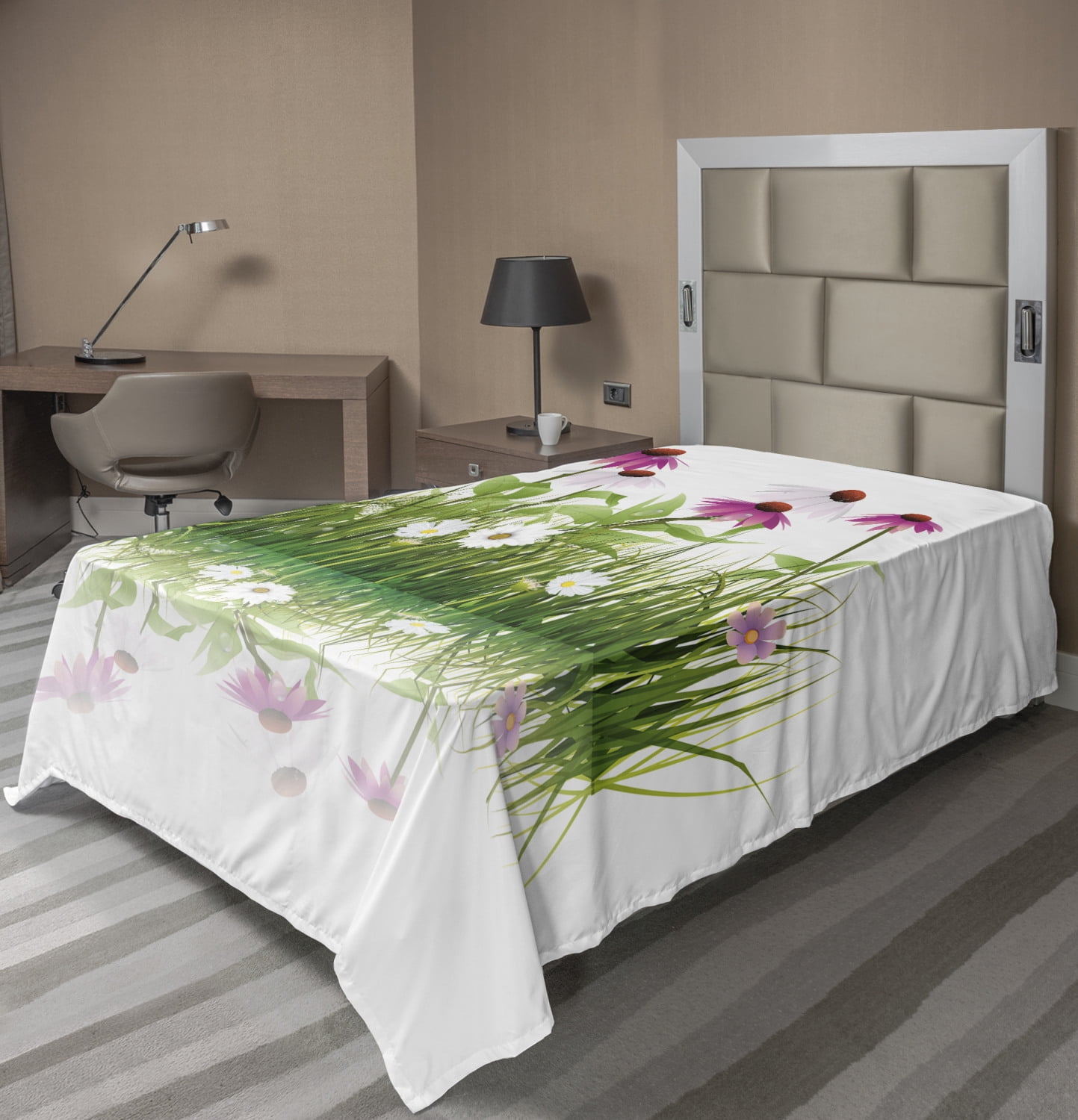 Floral Flat Sheet, Arrangement of Botanical Garden Flowers and Grass with Their Reflection, Soft
