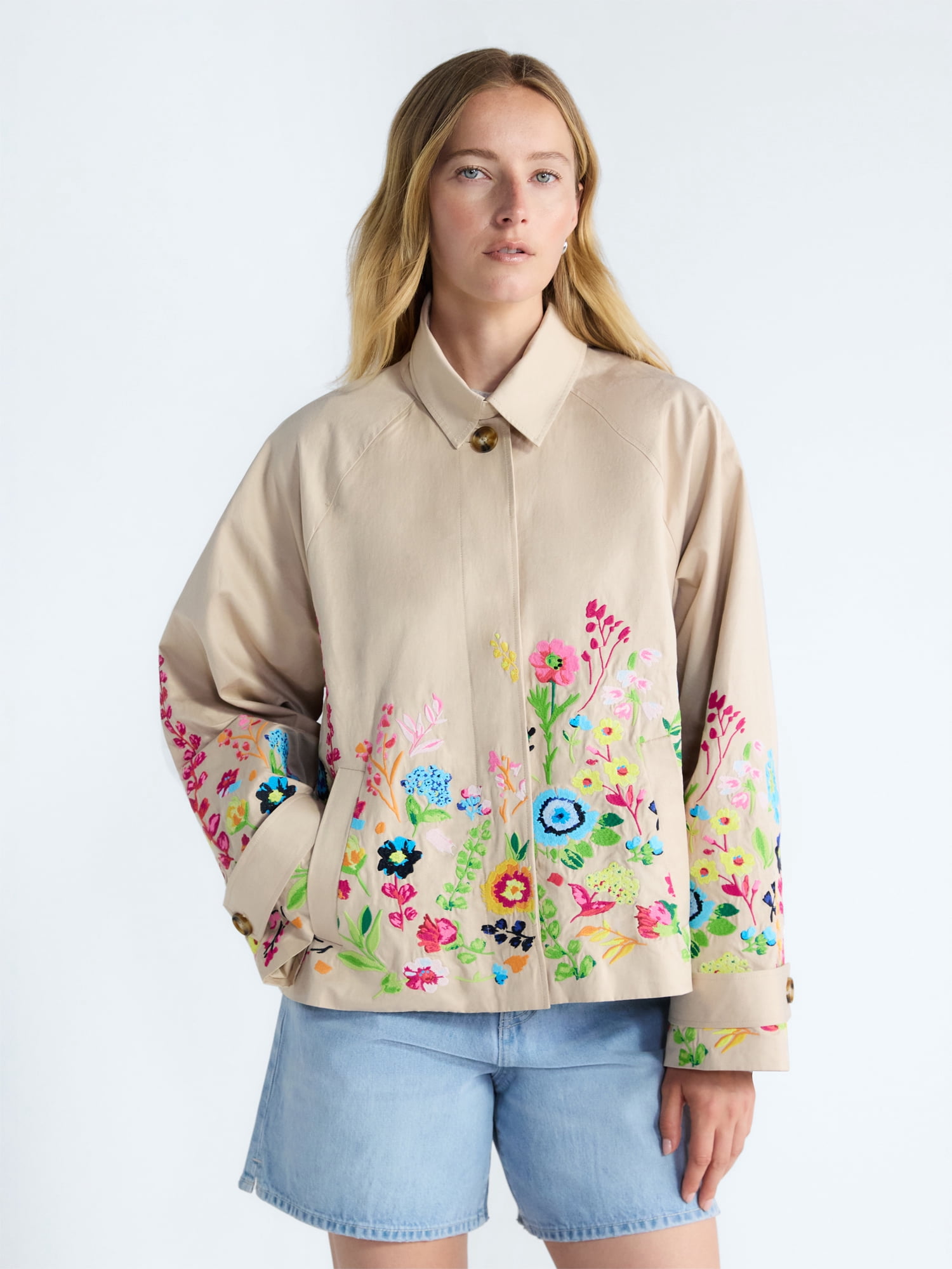 Free Assembly Women's and Women's Plus Short Embroidered Trench