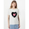 thumbnail image 2 of Camiseta elegante con estampado de corazón para mujer: suave, cuello redondo, manga corta, informal, con detalle acanalado, ideal para primavera y verano. Para adultos, hombres, mujeres, adolescentes,, 2 of 7