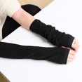 thumbnail image 2 of 4 guantes largos sin dedos negros, color: negro, 2 of 4