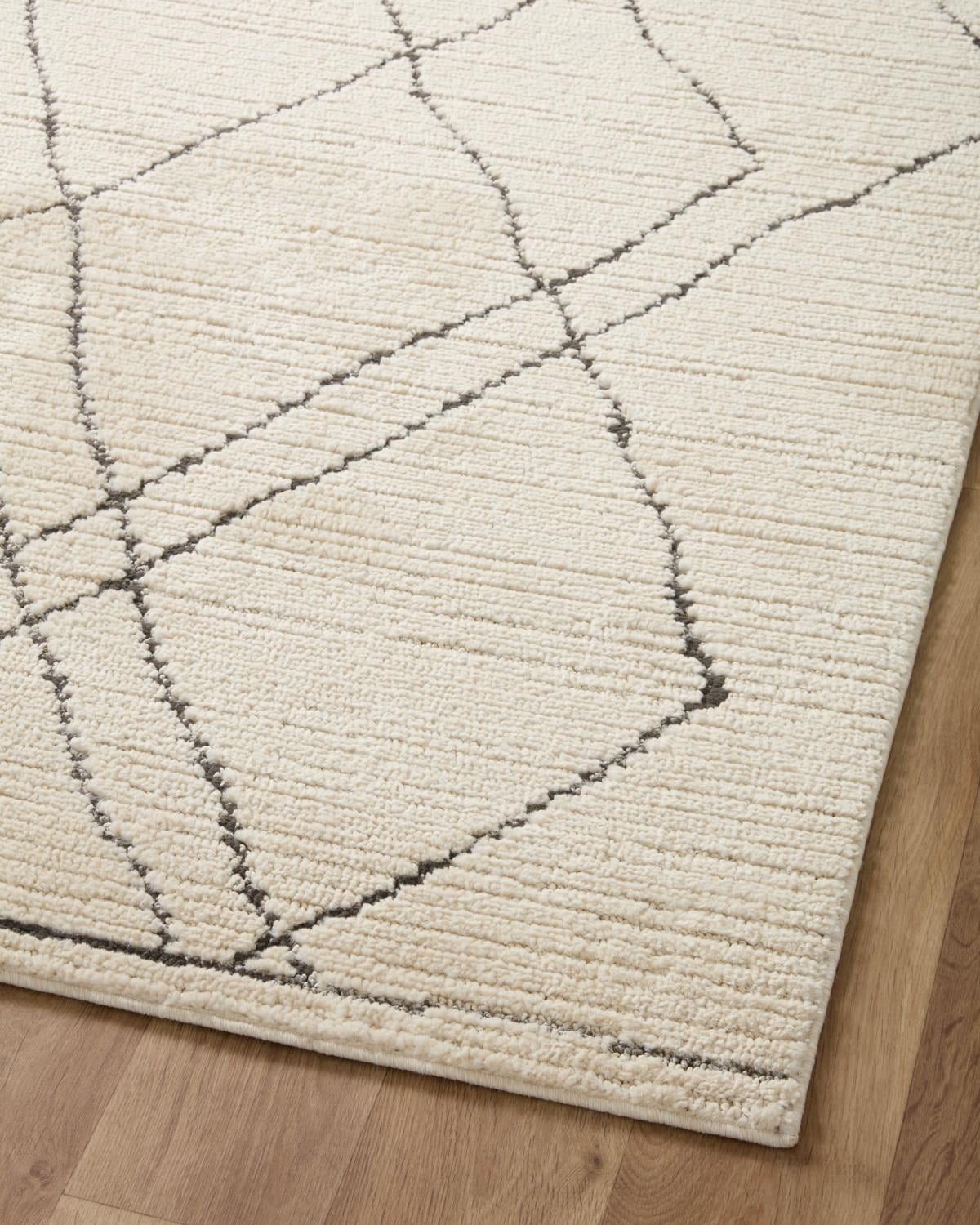 Loloi Fabian Ivory / Charcoal 2'-7" x 12'-0" Area Rug
