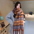 thumbnail image 5 of Bufanda cálida de invierno para mujer, chal largo, bufandas grandes, bufanda de rayas con flecos, bufandas gruesas para clima frío, bufandas de color, 5 of 5