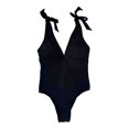 thumbnail image 1 of Traje de Baño Ocean Pacific para Mujer Completo con Nudo en Tirante, Cuello V  Negro Talla G, 1 of 4