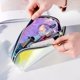 thumbnail image 4 of Bolso holográfico de maquillaje transparente con organizador de cosméticos holográfico con cremallera, 4 of 5