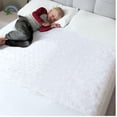 thumbnail image 1 of Funda para colchón Hygge Supplies, protector para entrenamiento para ir al baño, empapador 132 x 91 cm, 1 of 5
