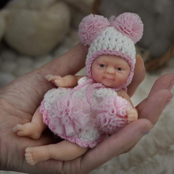 Minimuñeca de silicona Newtotlove Emma de 4,5 cm con accesorios
