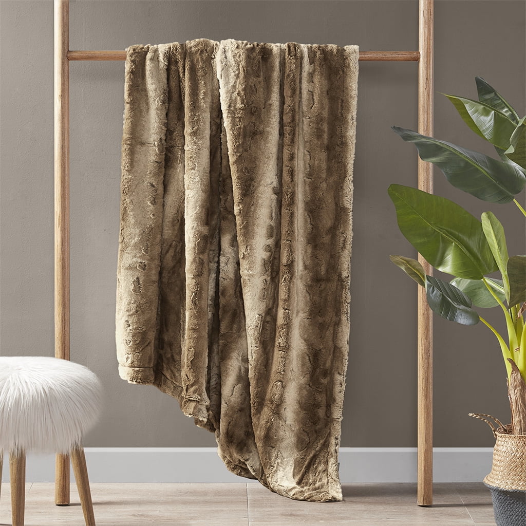 Yoneston Modern Faux Fur Throw Blanket, 70" x 60" Ultra Soft Warm Fleece Blanket for Winter, School, Bedroom and Christmas Gift-Tan