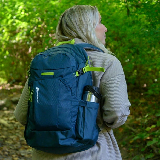 Backpack Trekking Léger Sac à Dos LJCZKA 30L Randonnée - Léger Imperméable Ordinateur 15.6 Outdoor Sac Imperméable 30L