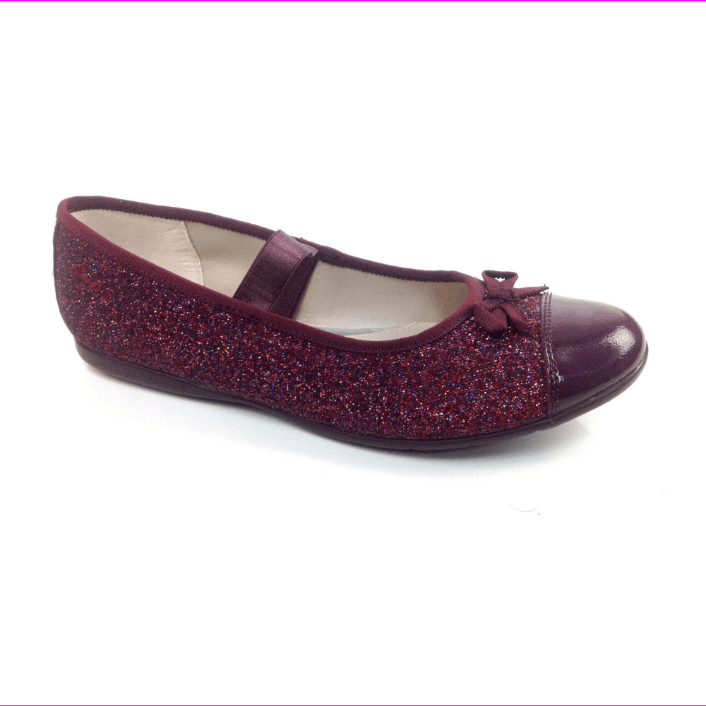 clarks flats purple