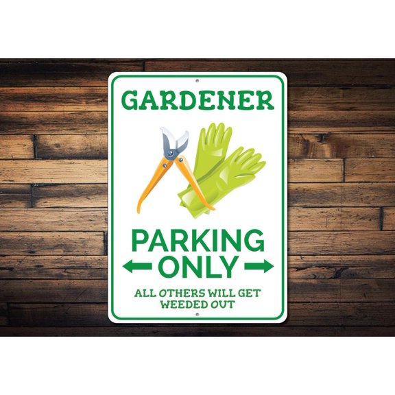 Gardener Parking Novelty Decor, Metal Wall Sign - 10x14 Inches