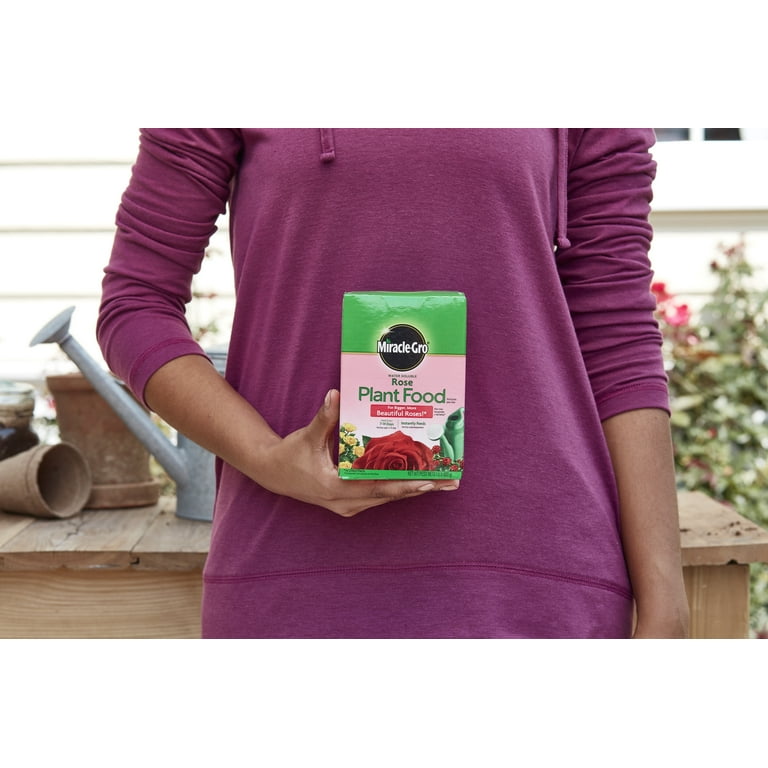 Miracle-Gro Powder Rose Plant Food 1.5 lb