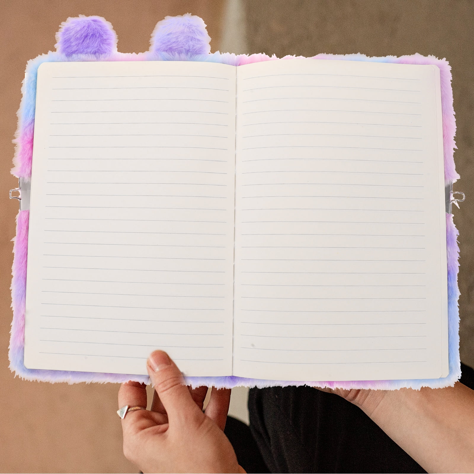 Journal for Girls Fluffy Writing Book Cartoon Plush Cover Note Book Portable Girl Notebook Girl Supply, Size: 26x16x2CM
