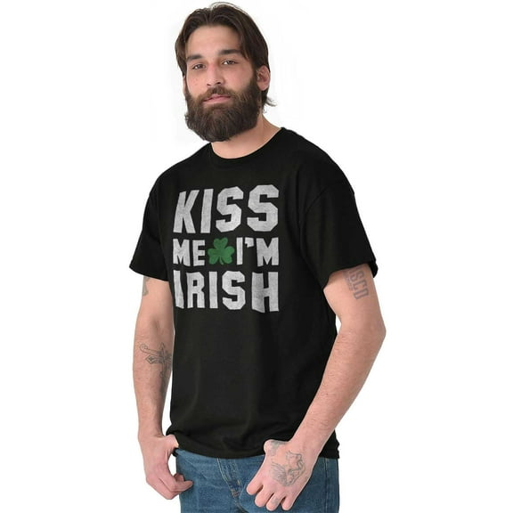 Kiss Me Im Irish Classic Saint Pattys Men's Graphic T Shirt Tees Brisco Brands S