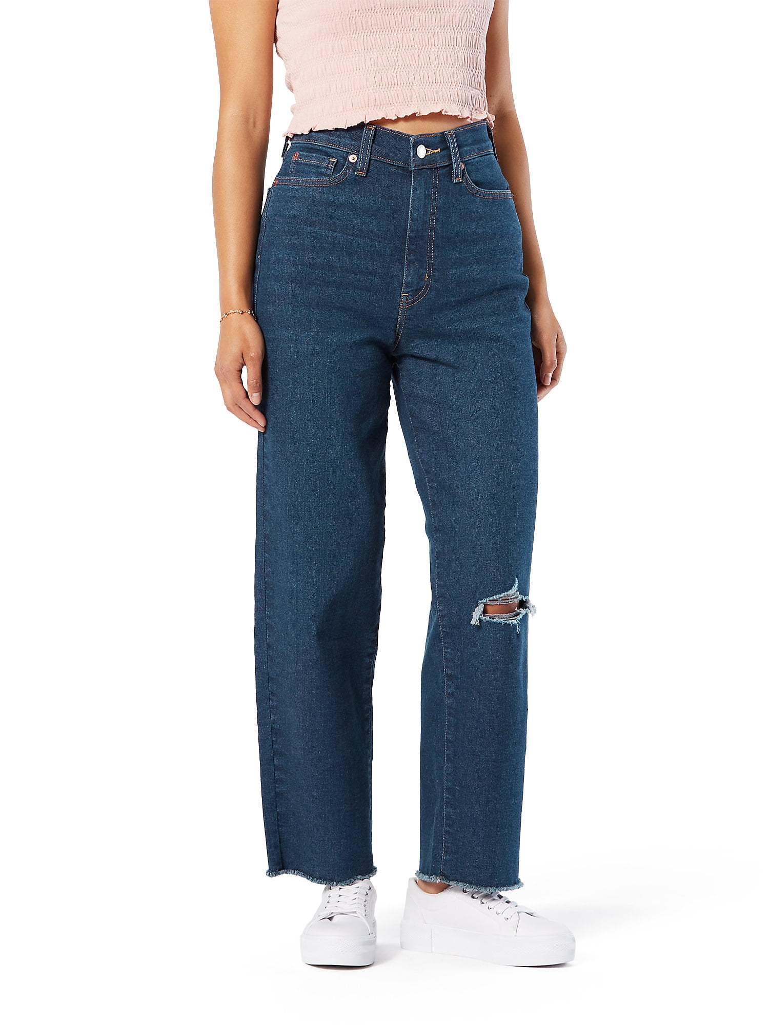 Signature by Levi Strauss & Co. Juniors' Ultra High Rise '90s Straight ...
