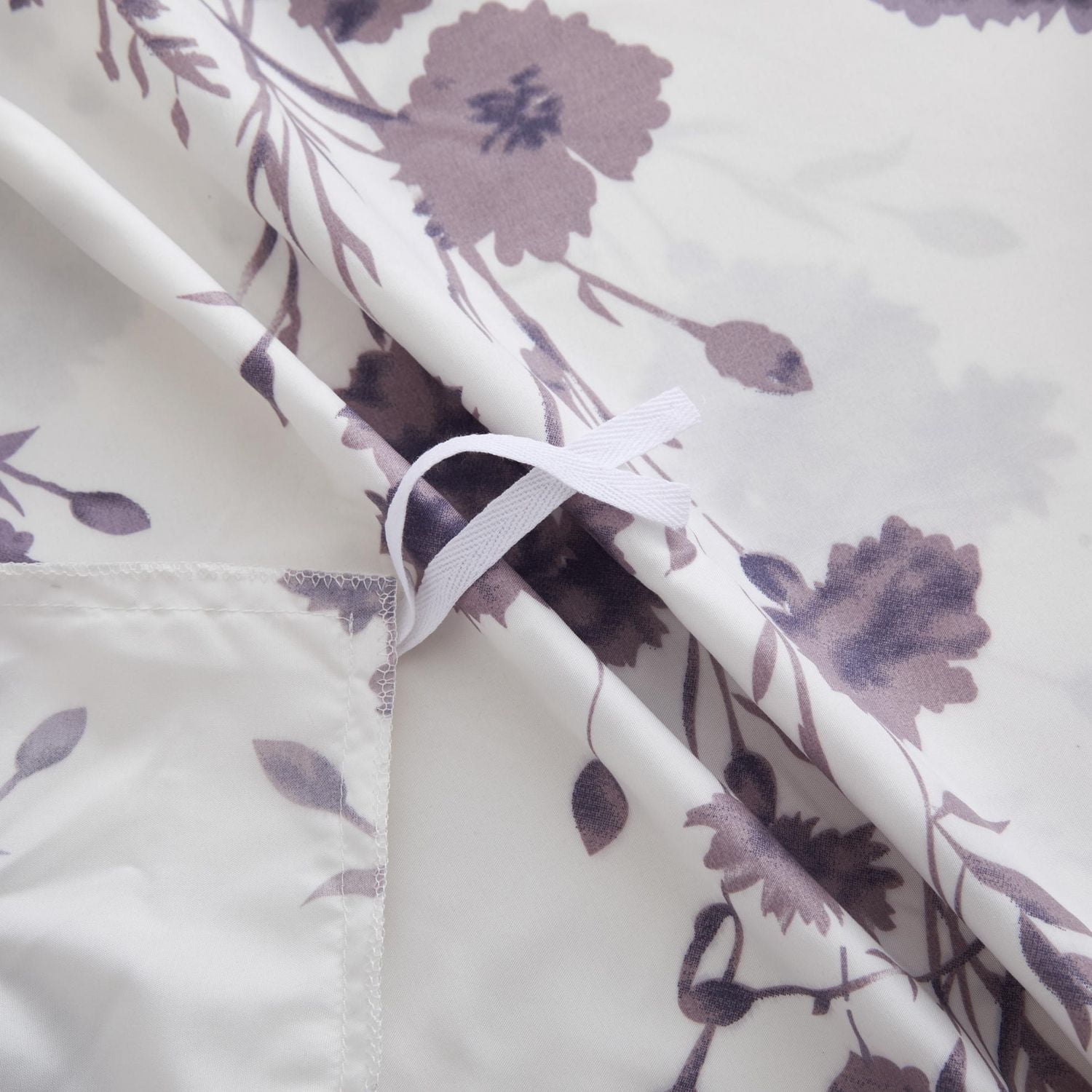 Marina Decoration Ultra Soft Silky Zipper Rich Printed Rayon from Bamboo All Season Duvet Cover Set with Pillowcases, Purple Carnation Floral Pattern