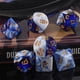 thumbnail image 4 of Qmay Dnd Dice Set - Dados poliédricos (mezcla azul y blanco) 7 piezas para mazmorras y dragones D&D Rpg Juegos de rol Dados con bolsa de dados, 4 of 5