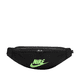 thumbnail image 1 of Cangurera Nike Unisex Sportswear Heritage Hip Pack Ck0981 3l Negro/Verde, 1 of 5