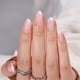 thumbnail image 1 of Gel corto Press On Nails BTartBox con punta francesa y almendras blancas, 1 of 7